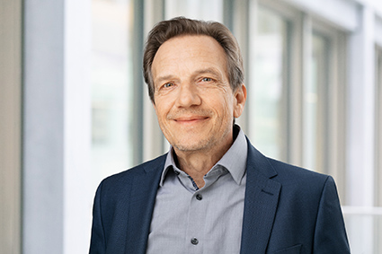 Dierks+Company gewinnt stellvertretenden IQWiG-Leiter Dr. Stefan Lange