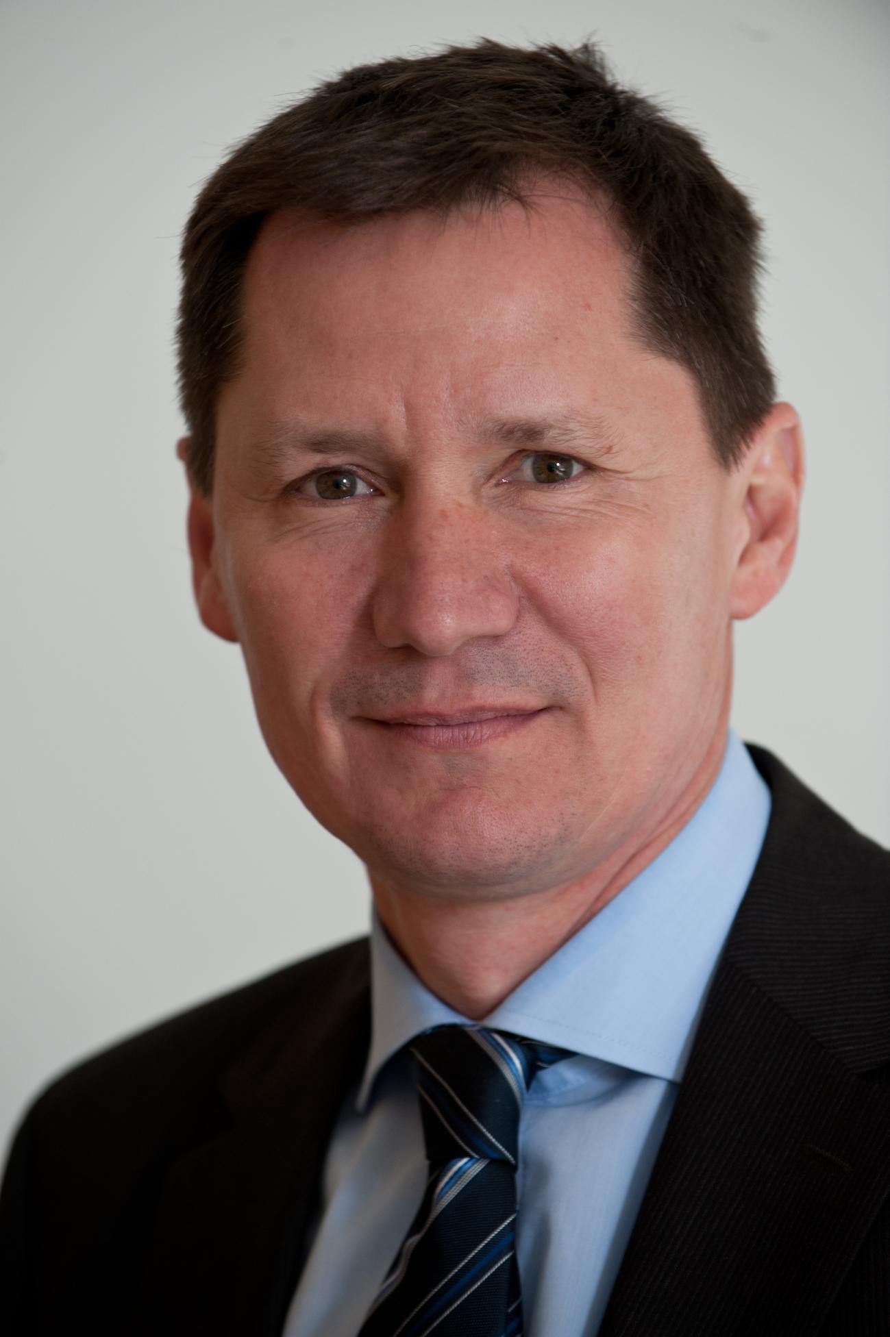 Joachim Prölß zum neuen Vorsitzenden der Initiative Gesundheitswirtschaft e.V. gewählt