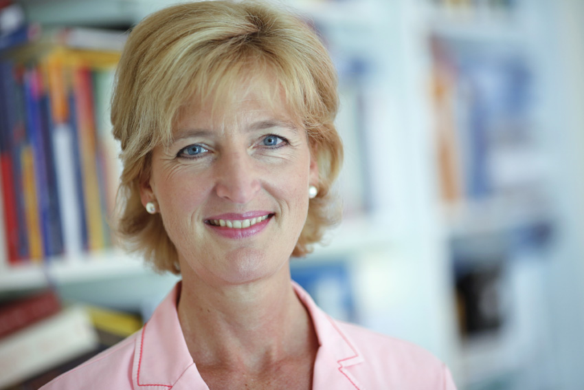 Prof. Dr. Christiane Woopen wird in den „Expertenrat Corona“ berufen